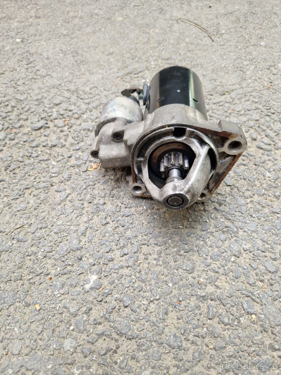 Startér Ford Fiesta 1.3 benzín - 2