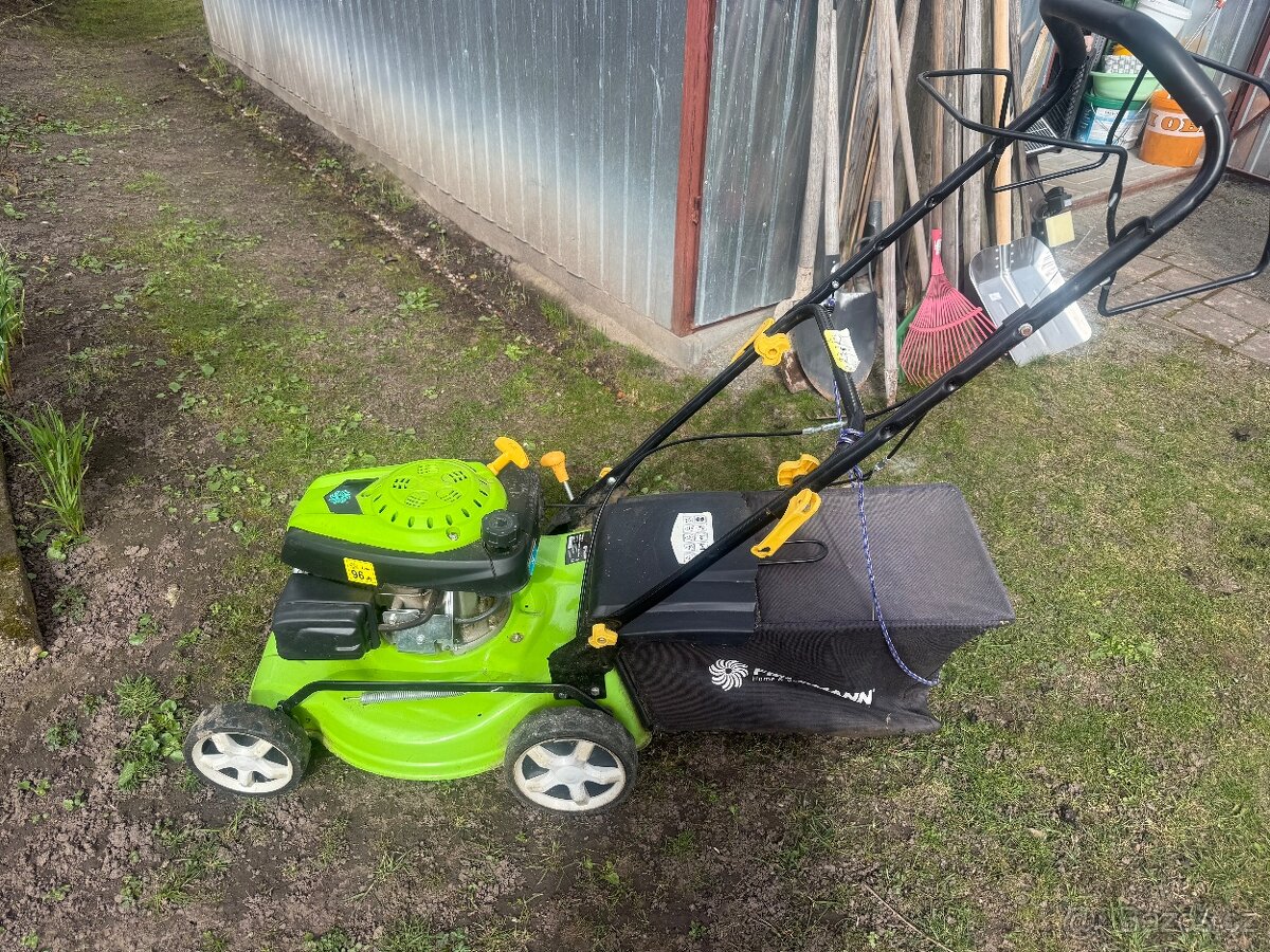 Sekačka Fieldman FZR 4608-B - 2