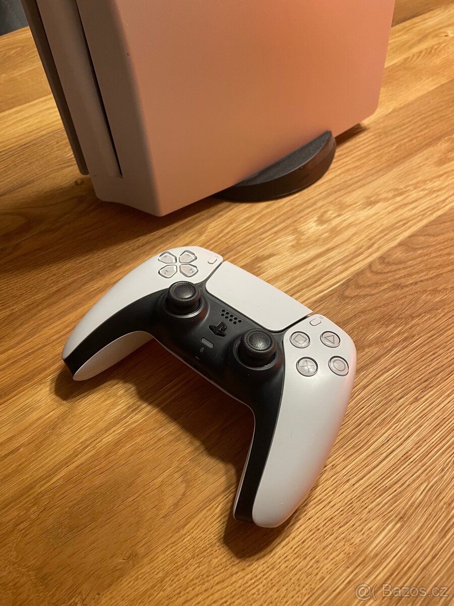 Playstation 5 s mechanikou - top stav - 2