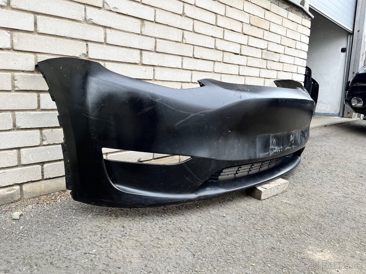 Přední nárazník Tesla Y - 2