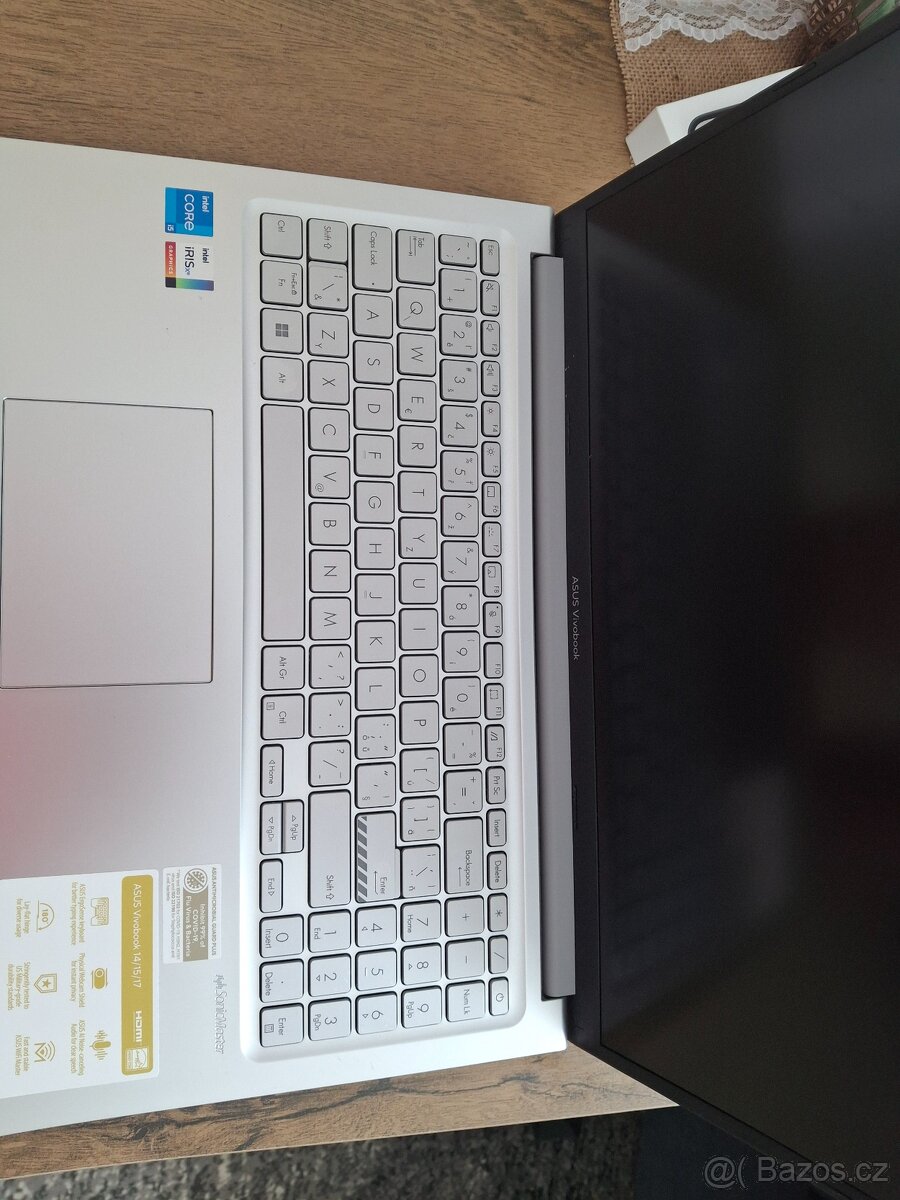 Prodám notebook x1504ZA-BQ147W - 2