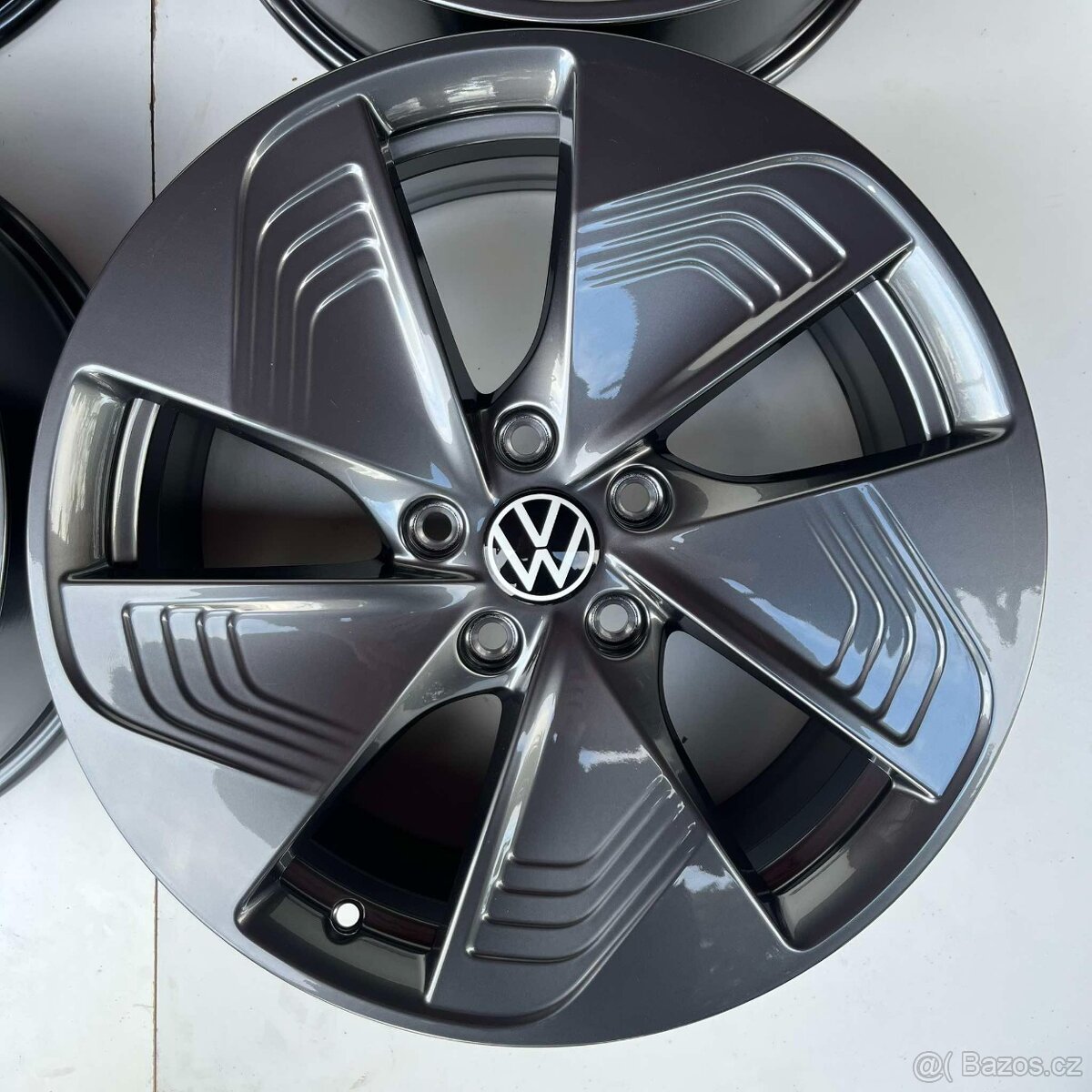 ALU DISKY VW GOLF PASSAT CADDY TOURAN 18" - 2