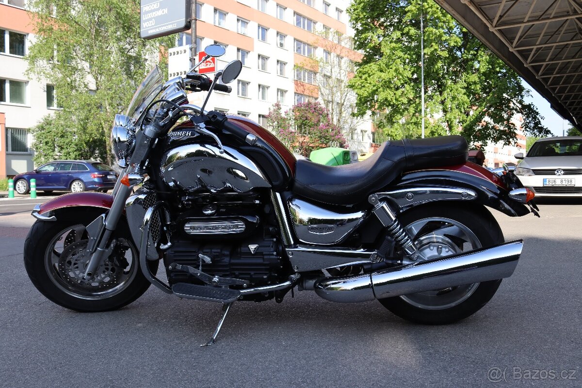 TRIUMPH ROCKET III CLASSIC - 2