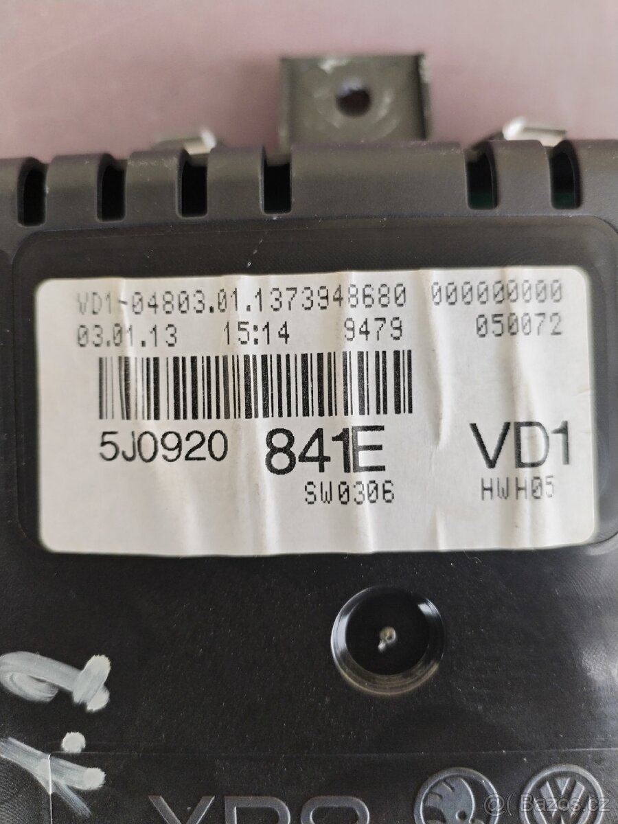 Prodám budíky Fabia 2 Rapid Roomster - 2