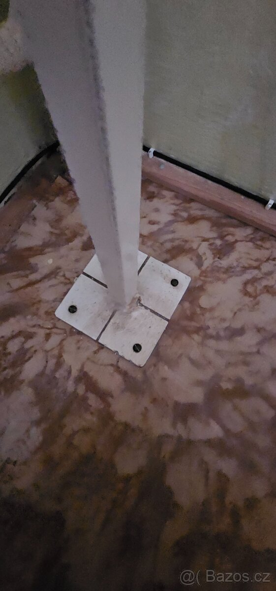 Drzak na kytky 290 cm - 2