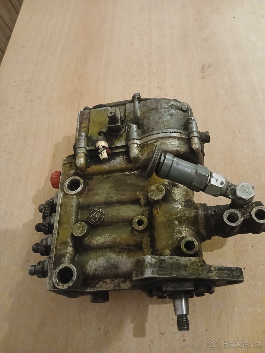Zetor vstřikovací čerpadlo 7211 - 2