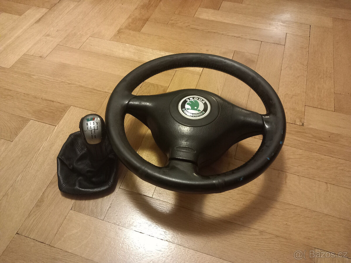 Škoda Octavia/Fabia RS volant/madlo - 2