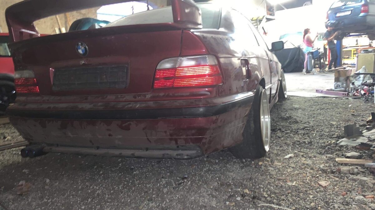 BMW E36 COUPE 328i swap - 2