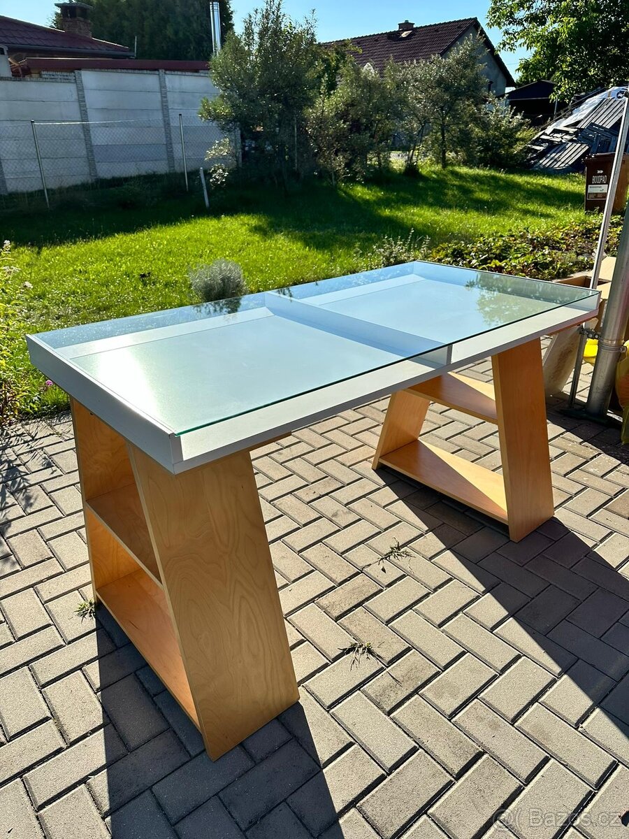 Designový stůl - 2