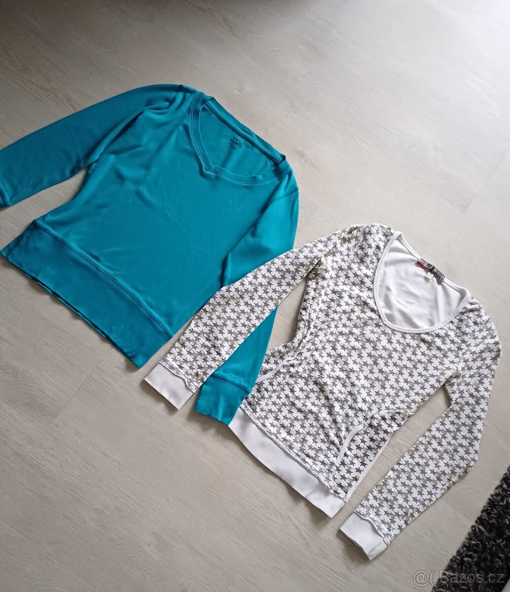SET: dívčí tepláky, legíny, mikiny - 2