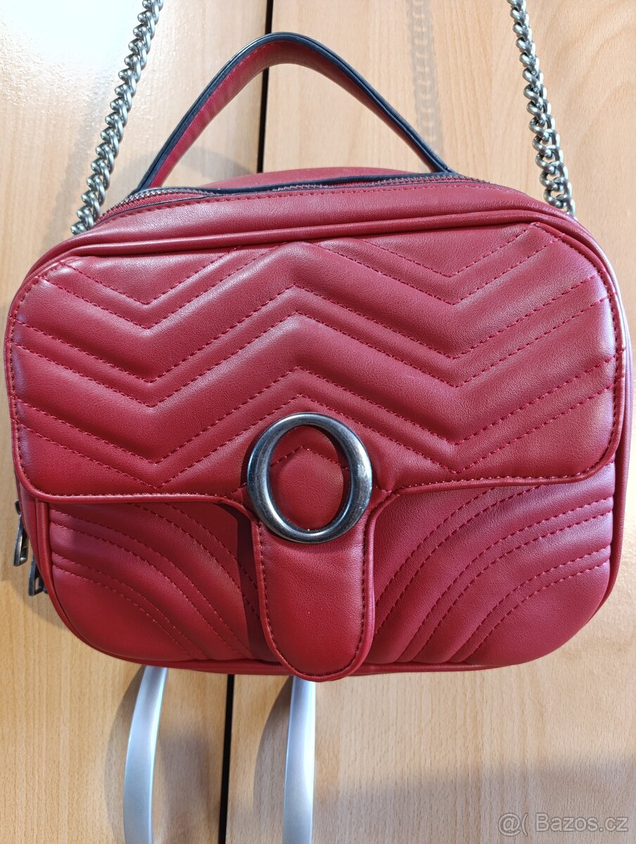 Červená crossbody kabelka - 2