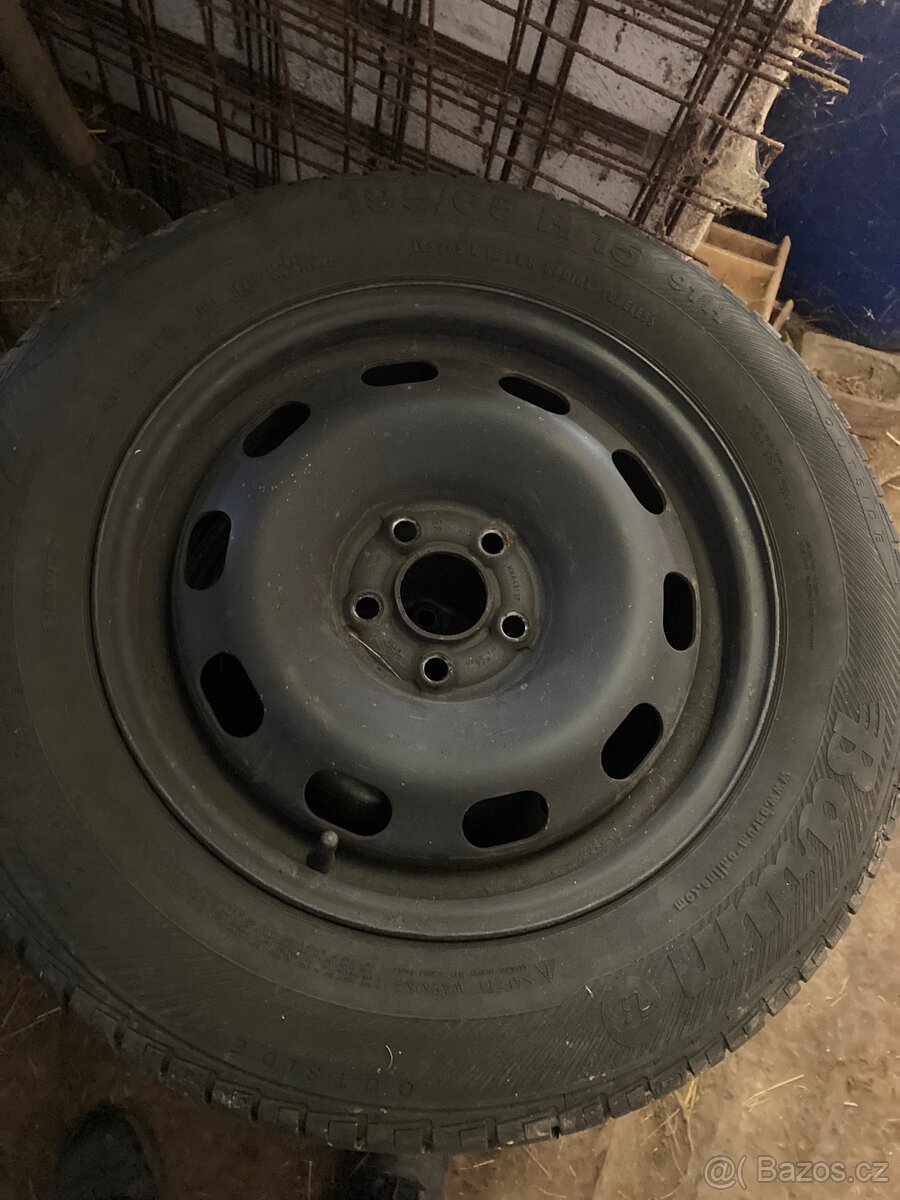 Kompletní kola Octavia 1 Golf 4 - 2