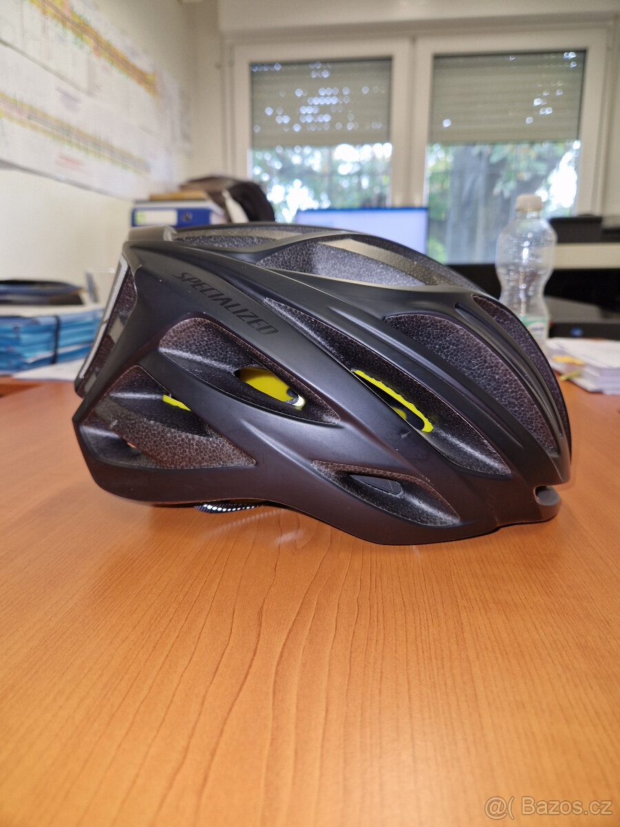 Cyklistická přilba Specialized Echelon II Black L - 2
