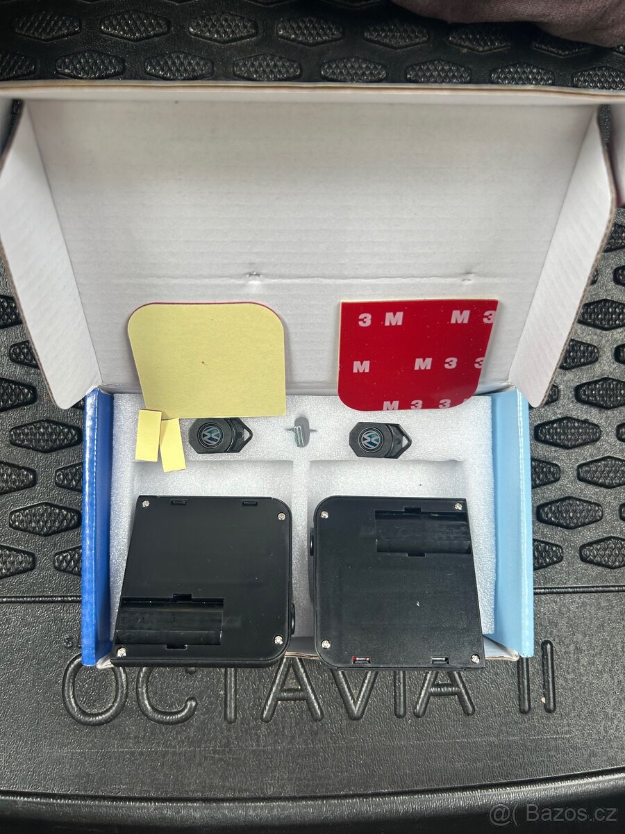 Osvětlení do dveří auta logo Volkswagen - 2