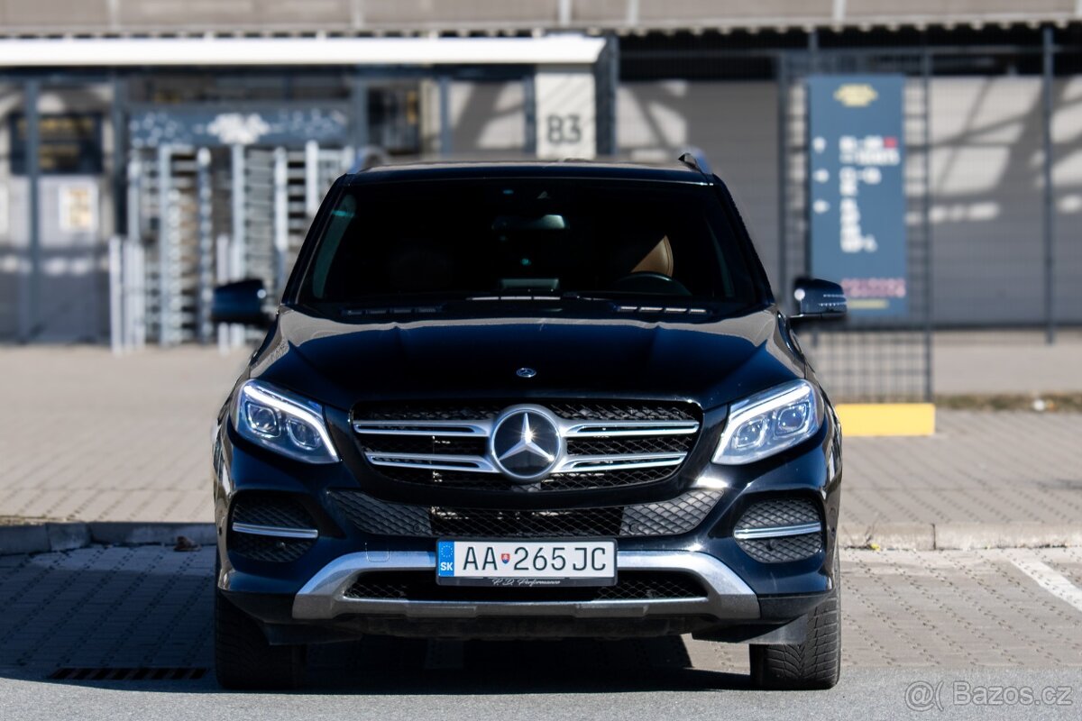 Mercedes-Benz GLE SUV 350d 4matic / 190kW / - 2