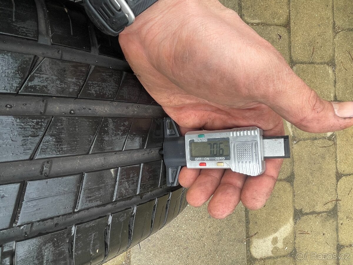 Dvě letní pneu 215/60/16 BFGoodrich - 2