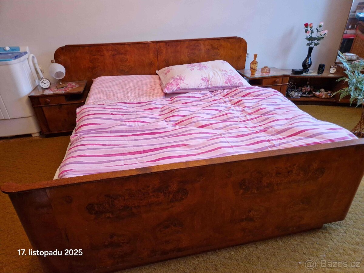 Kompletní ložnice z masivu - 2