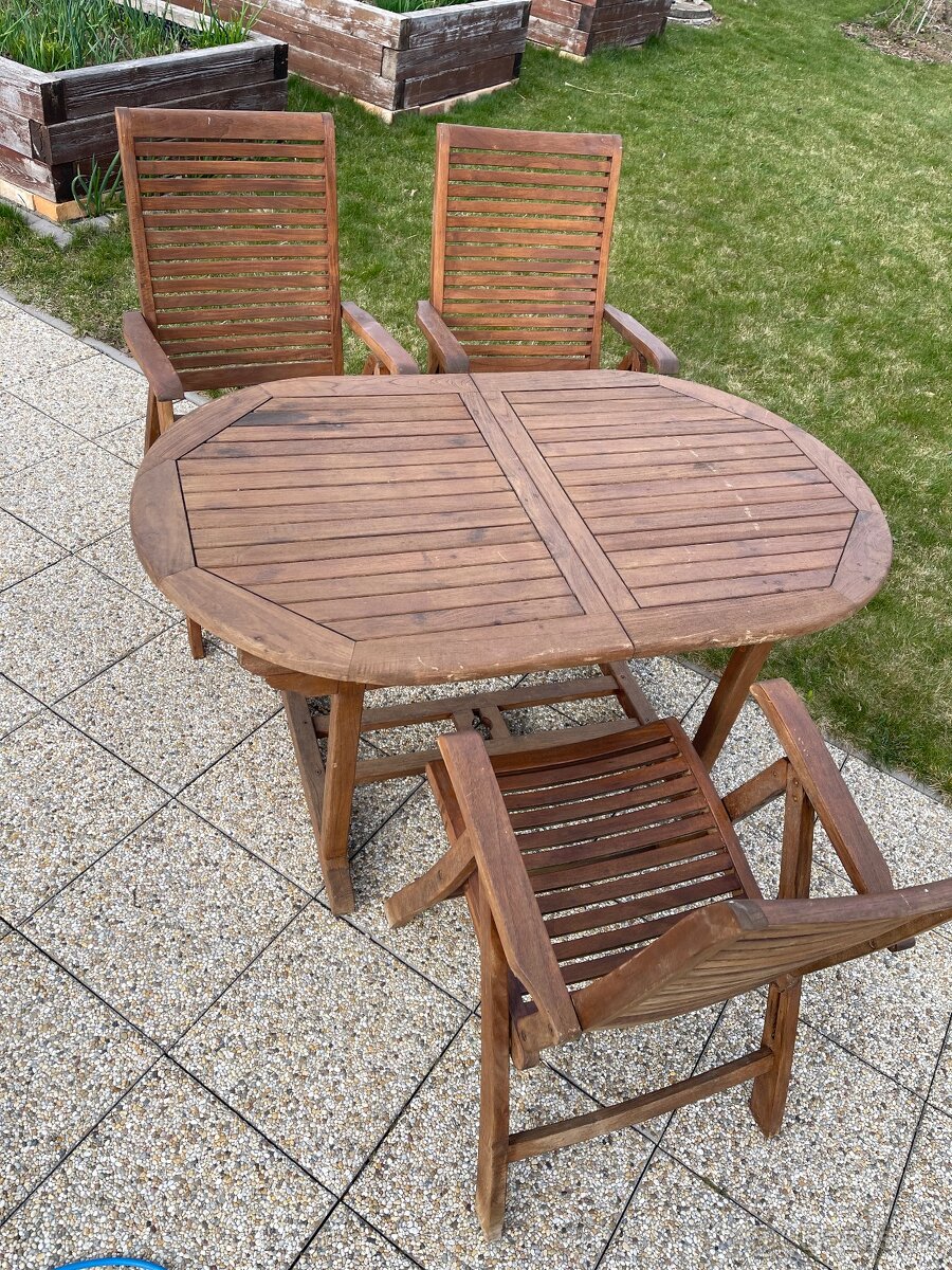 Teakový zahradní nábytek - 2