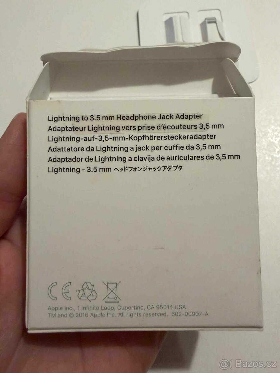 Přechodka z 3,5 jack na lightning. - 2