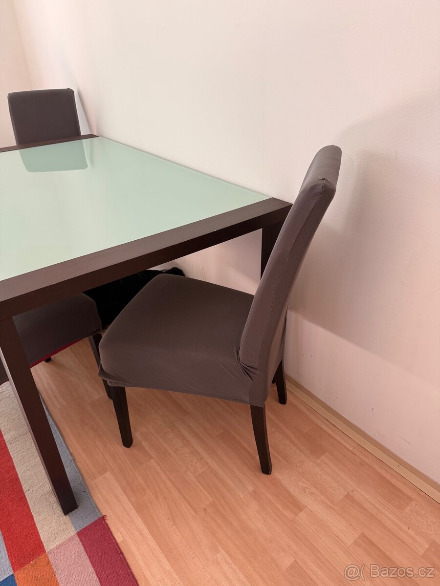 Jídelní stůl IKEA + 4 židle - 2