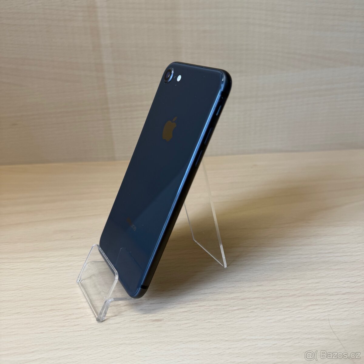iPhone 8 64GB, černý (rok záruka) - 2