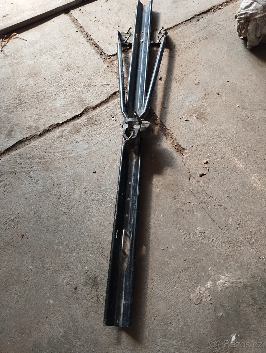 Střešní nosič jízdního kola - 2