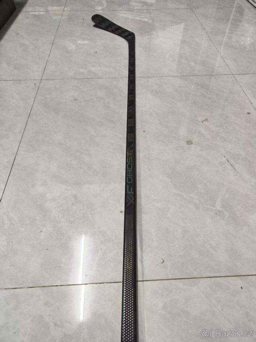 Hokejka CCM XF GHOST - 2