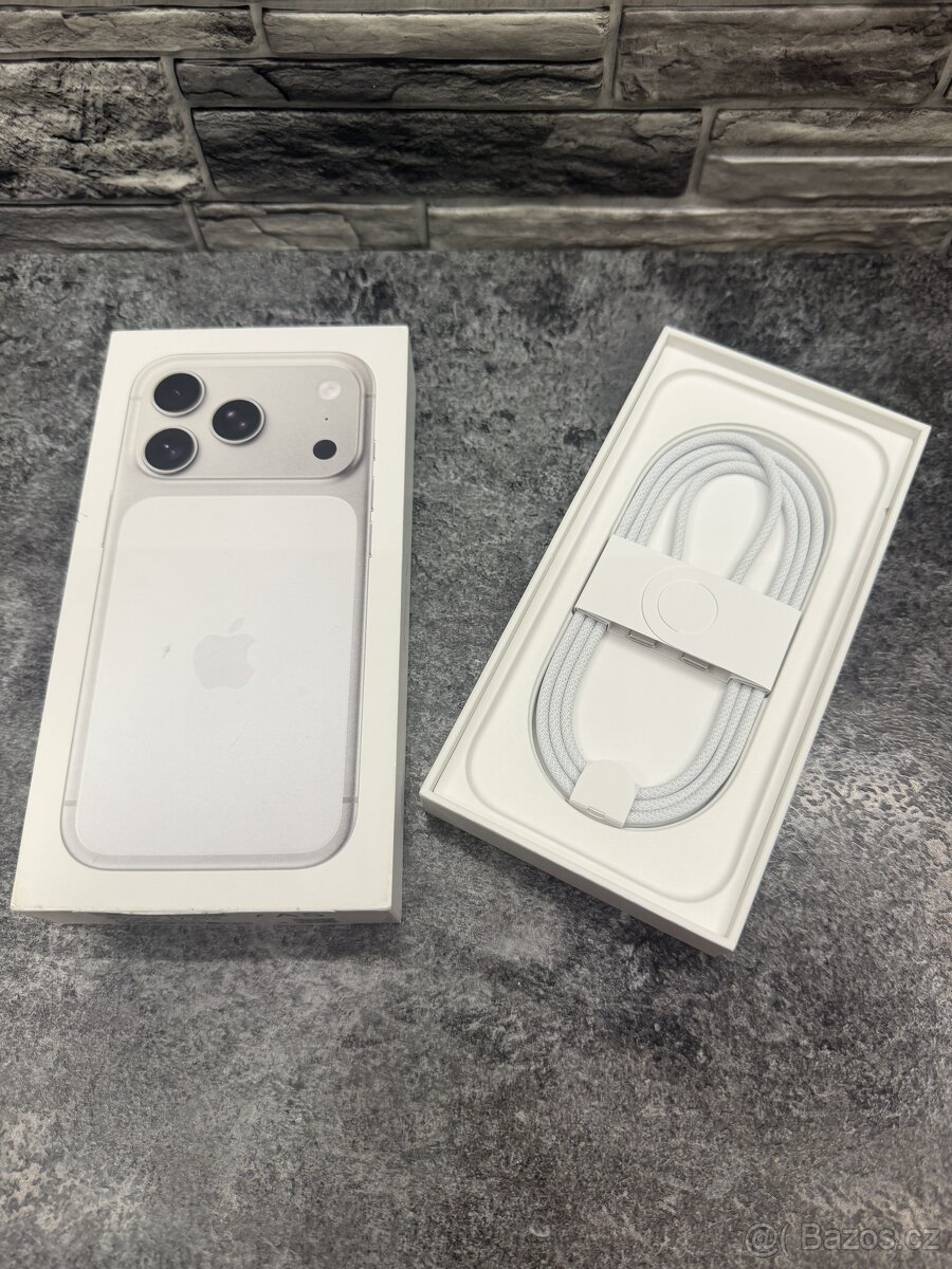 Rozbalený iPhone 17 Pro 256GB Silver v záruce, e-sim - 2