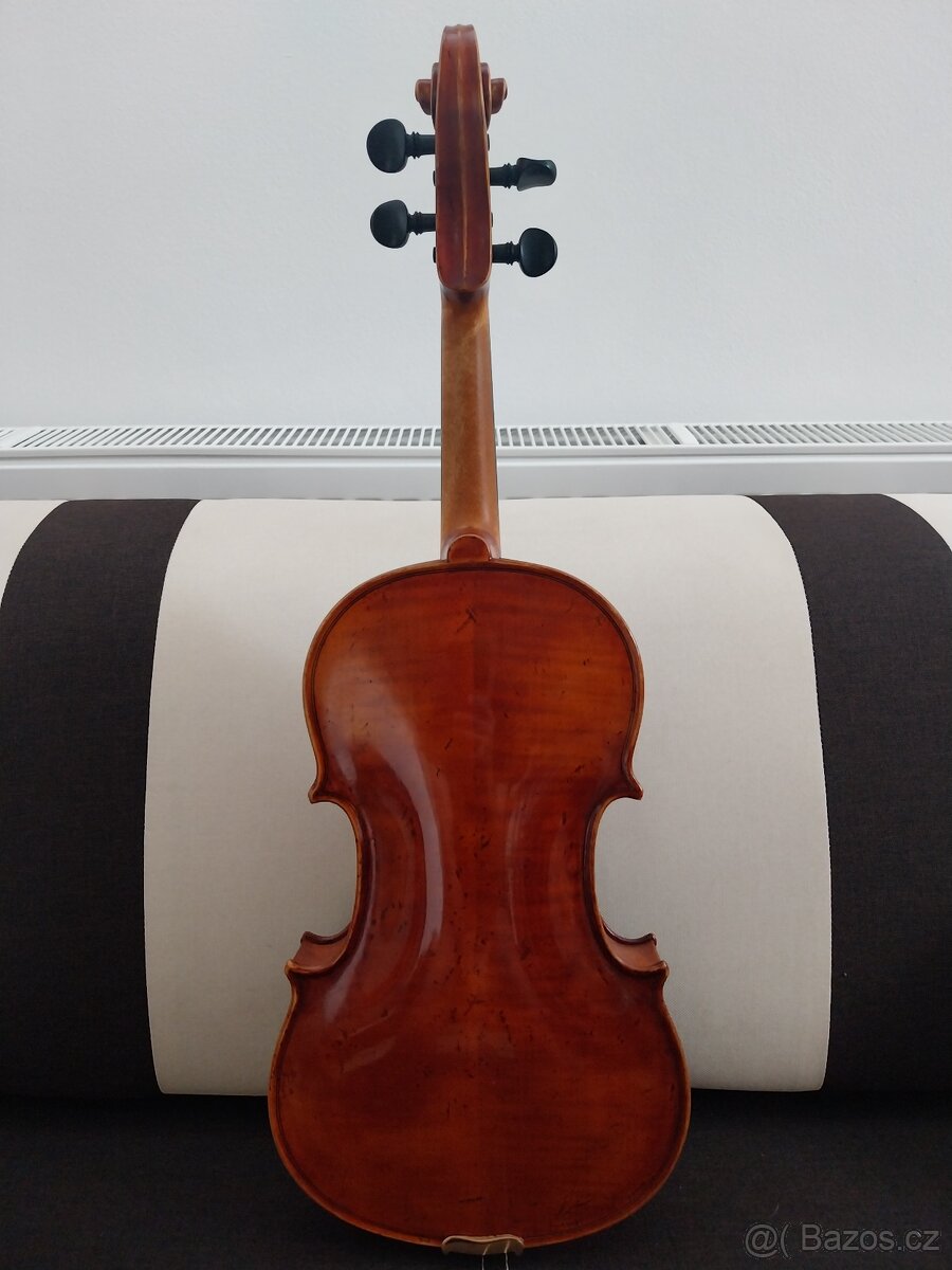 housličky 4/4 ručne lakované - 2