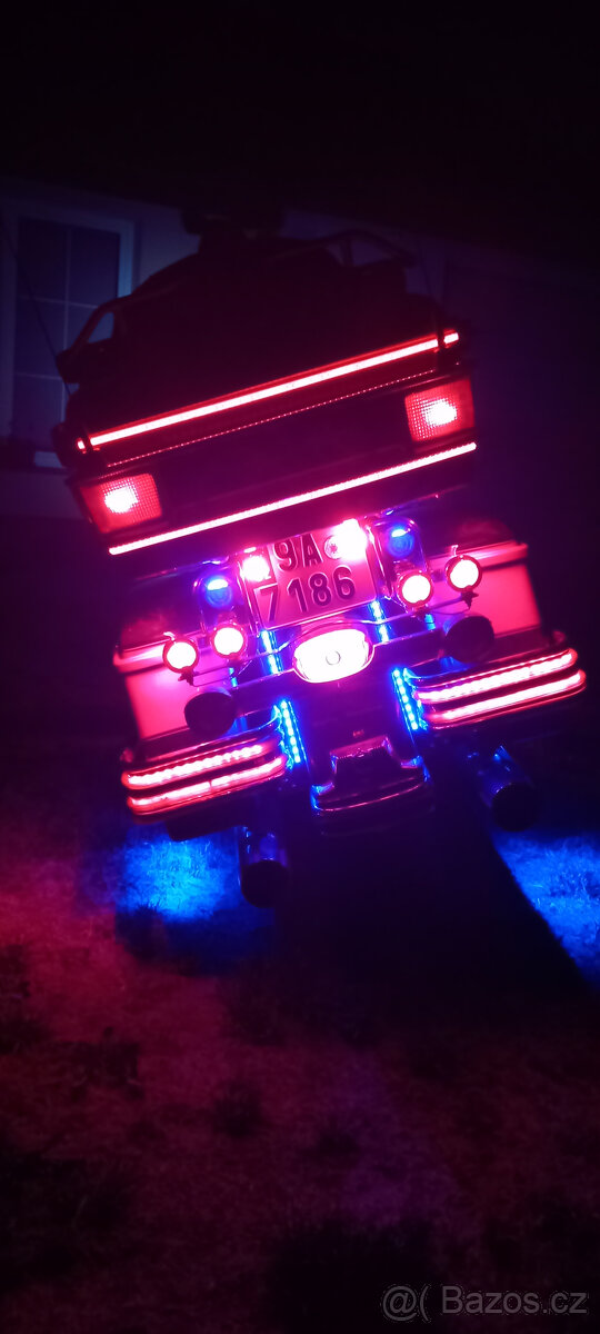 Harley Davidson FLHTCU - 2