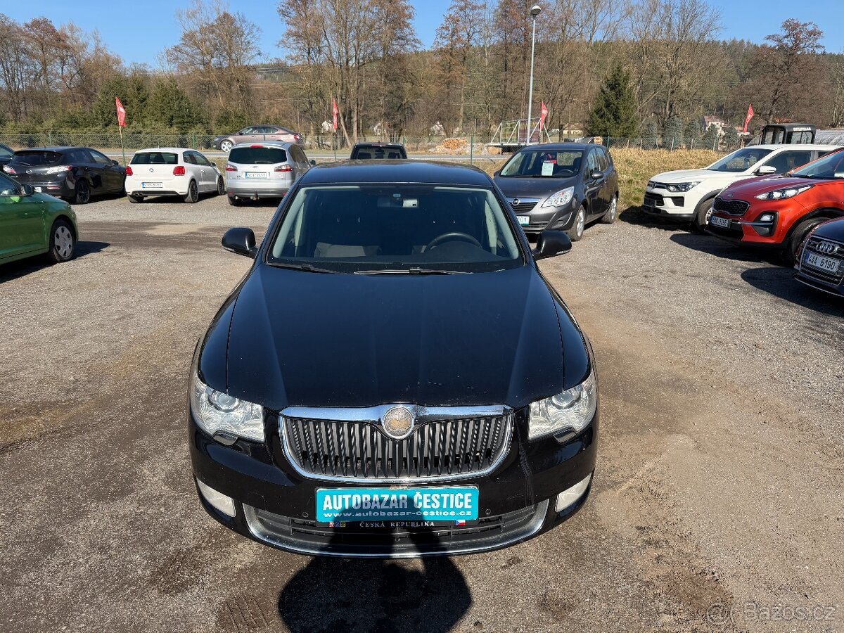 Škoda Superb 3.6 V6 4x4 DSG - 2