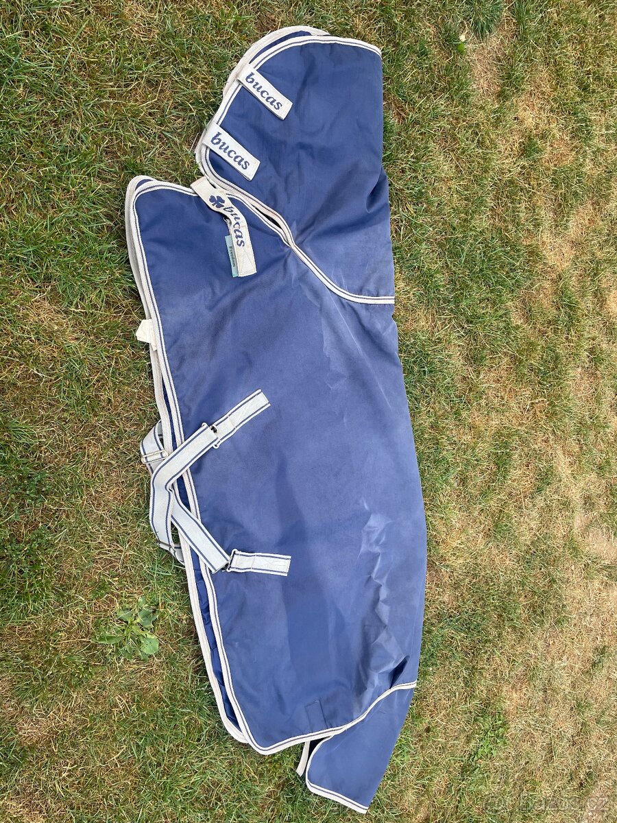 Výběhová deka Bucas 105cm 150g - 2