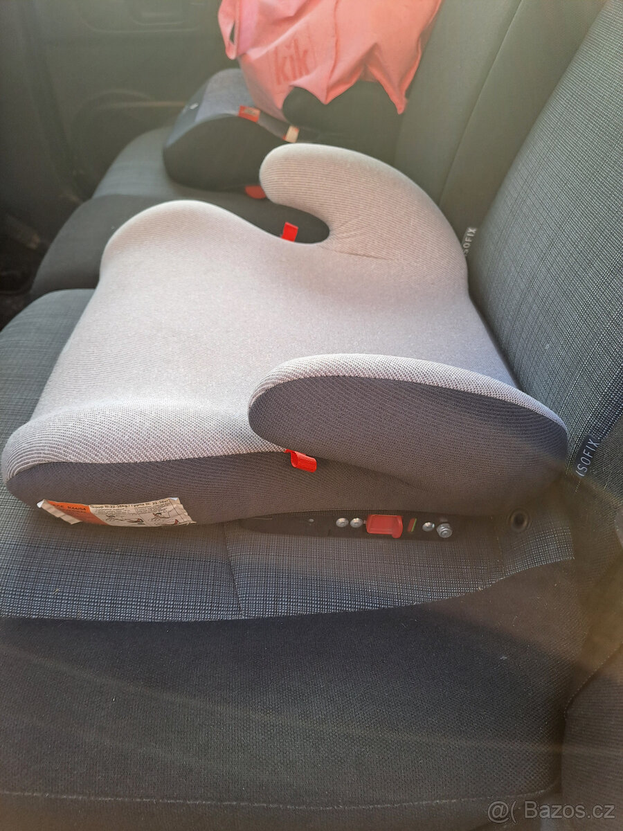 podsedák do auta - Isofix - 2