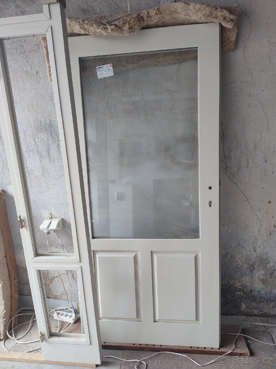 Vstupní dveře borovice masiv - 2