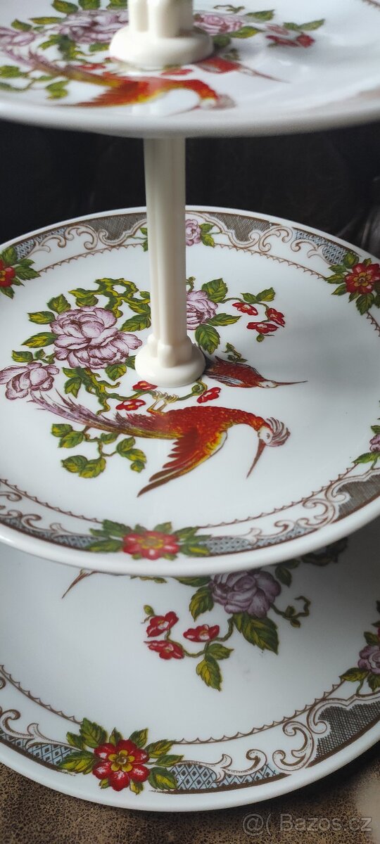 Porcelánový etažér - 2