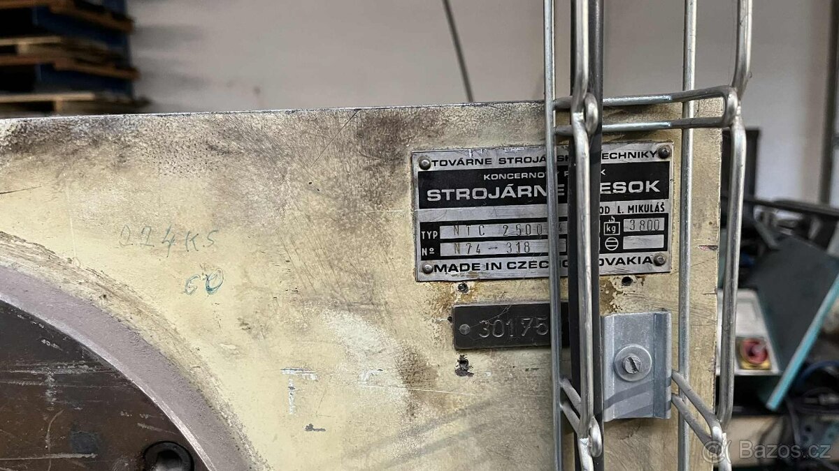 Nůžky na plech - 2