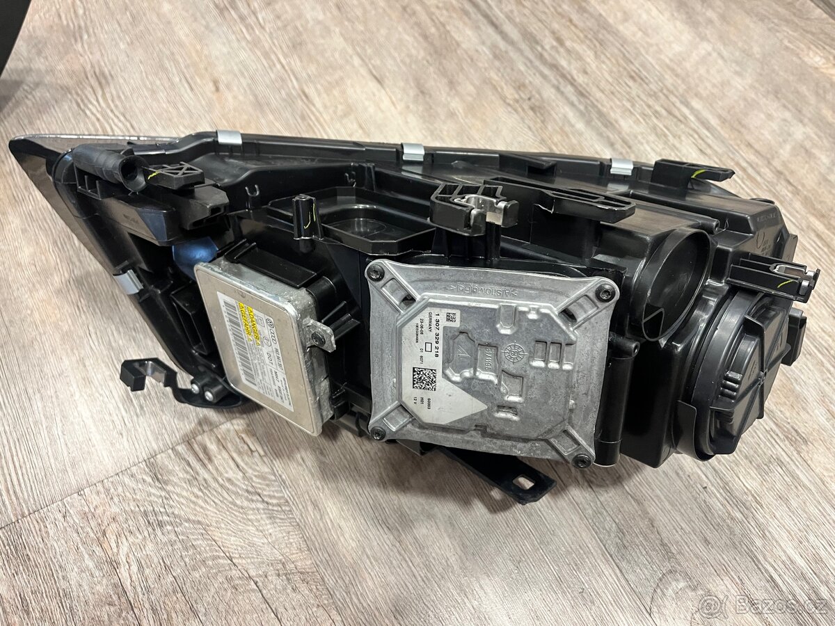 Audi a4 b8 xenon světlo - 2