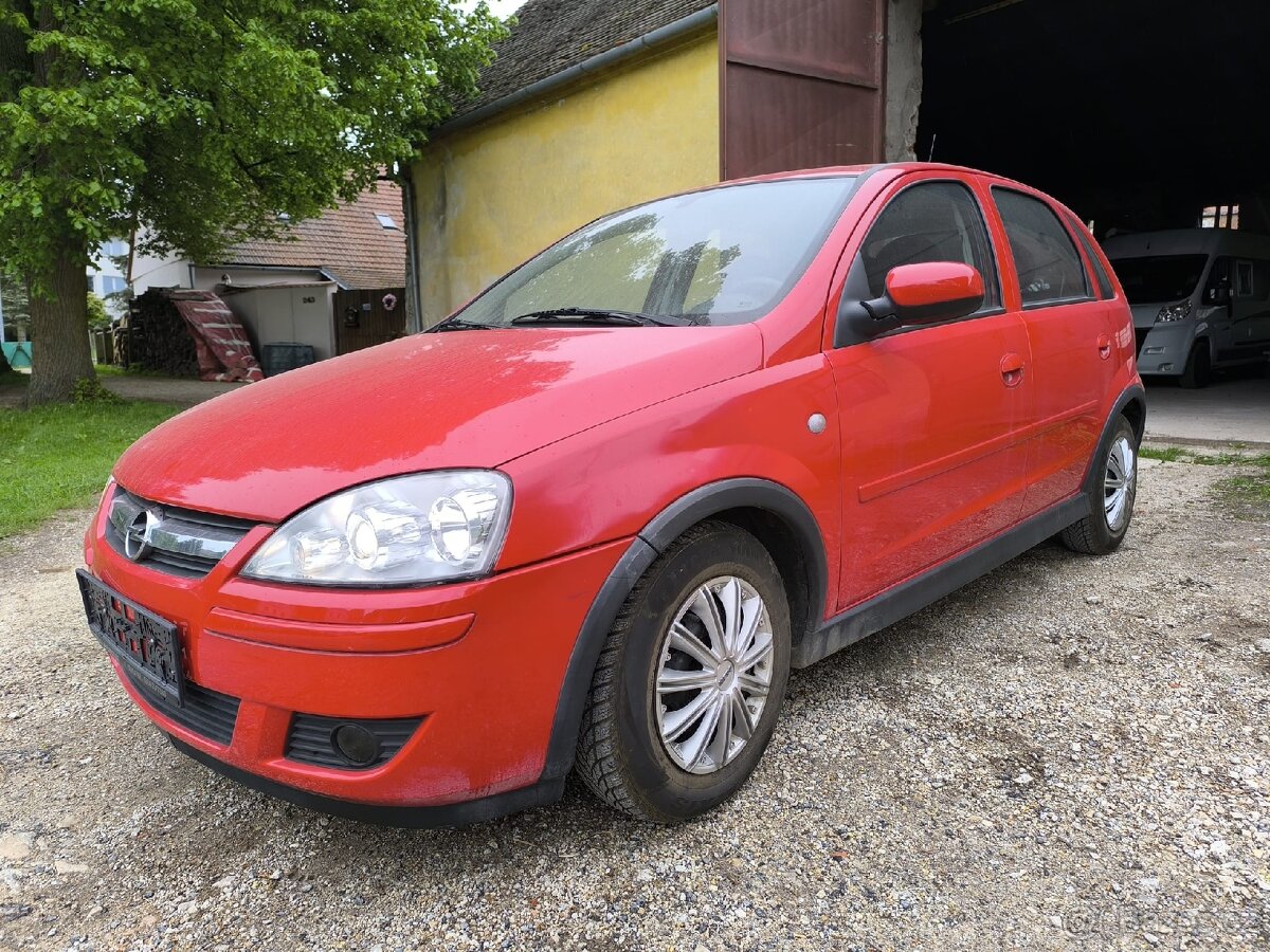 OPEL CORSA 1,2i TWINPORT 50 000 Km - 2