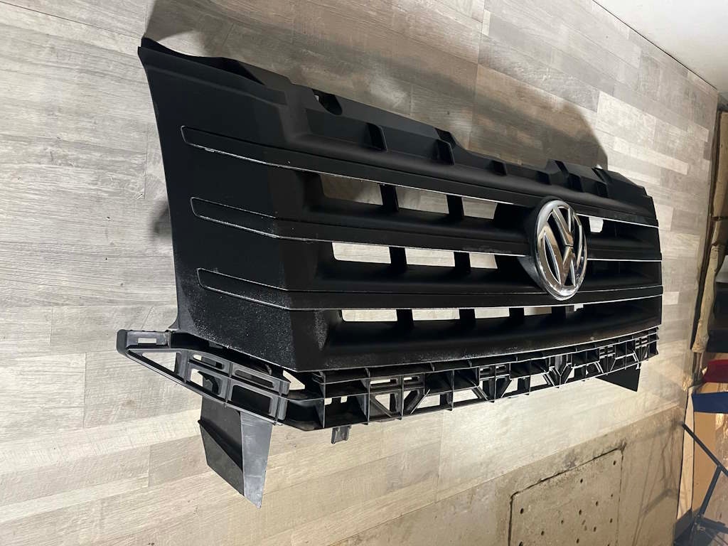 VW CRAFTER 2E 11-17 FACELIFT - maska - 2E0853653E - 2