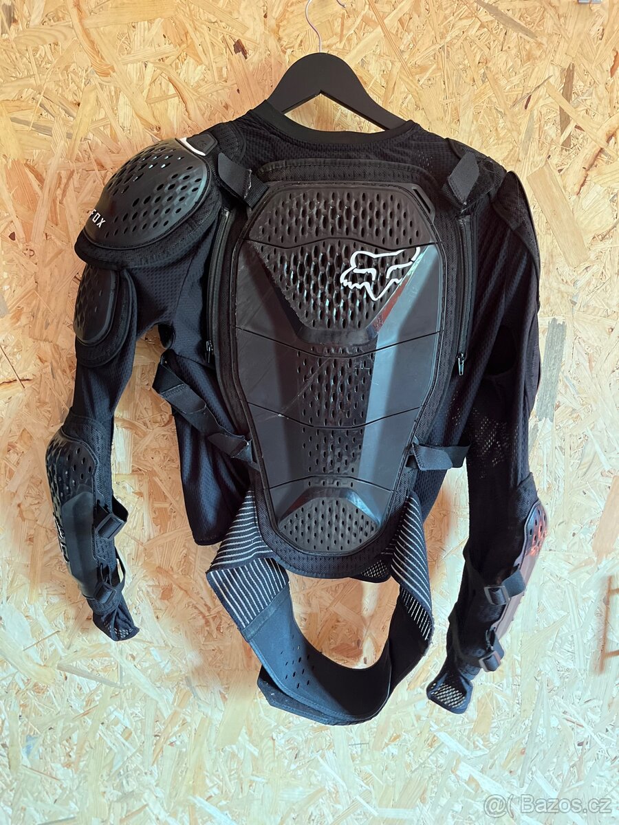 Chrániče Fox Titan vel.M - 2