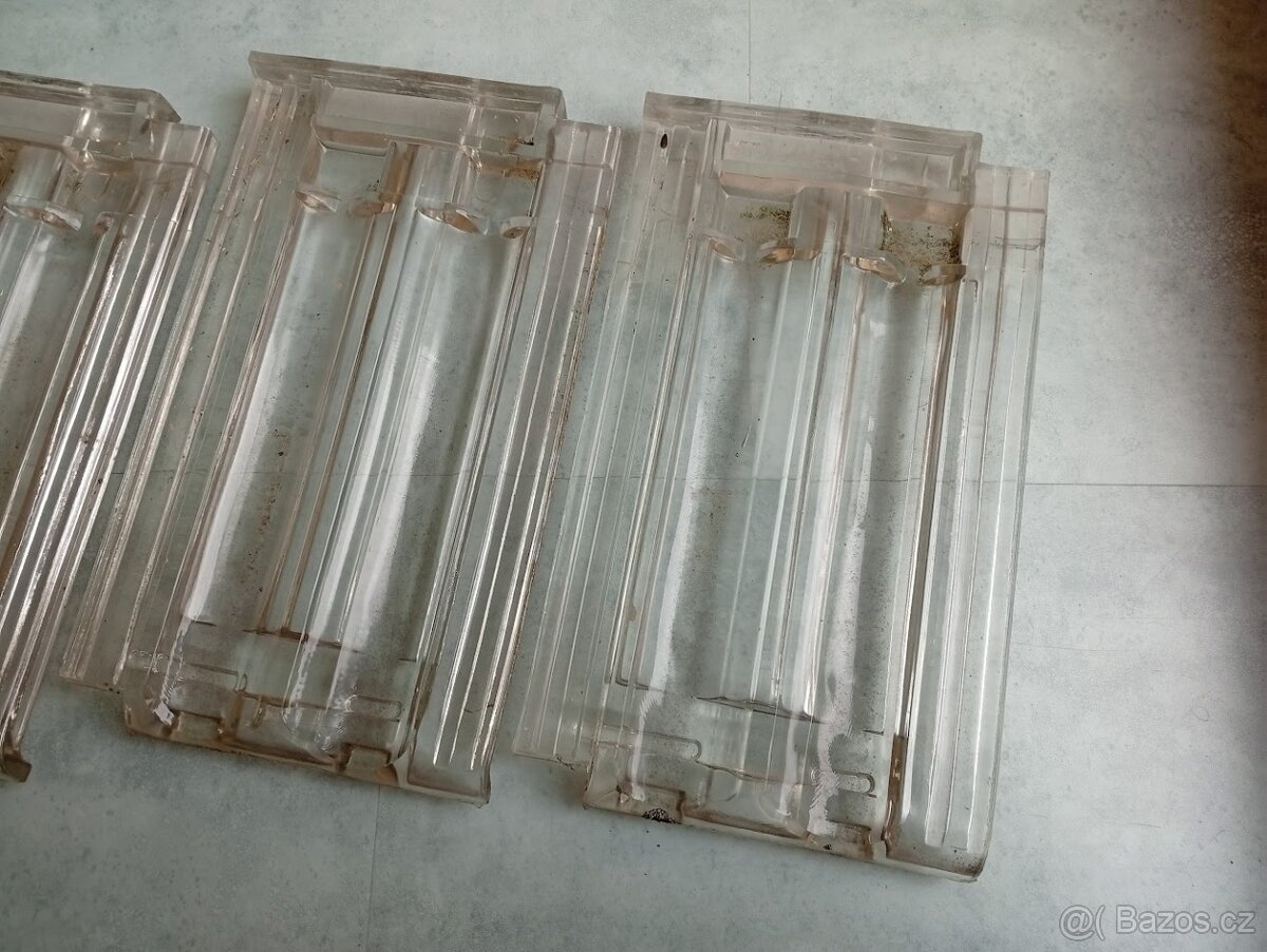 Skleněné prosvětlovací střešní tašky - typ Kohn - 2