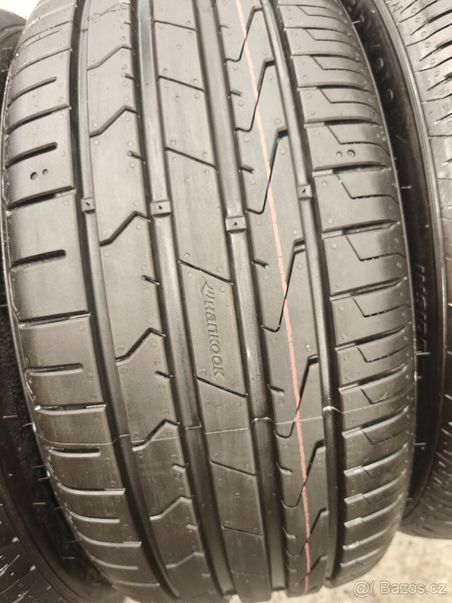 195/45/16 - 2