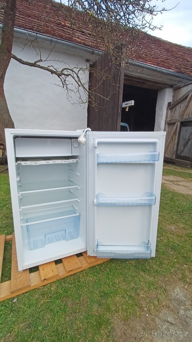 Lednička Goddess - 2