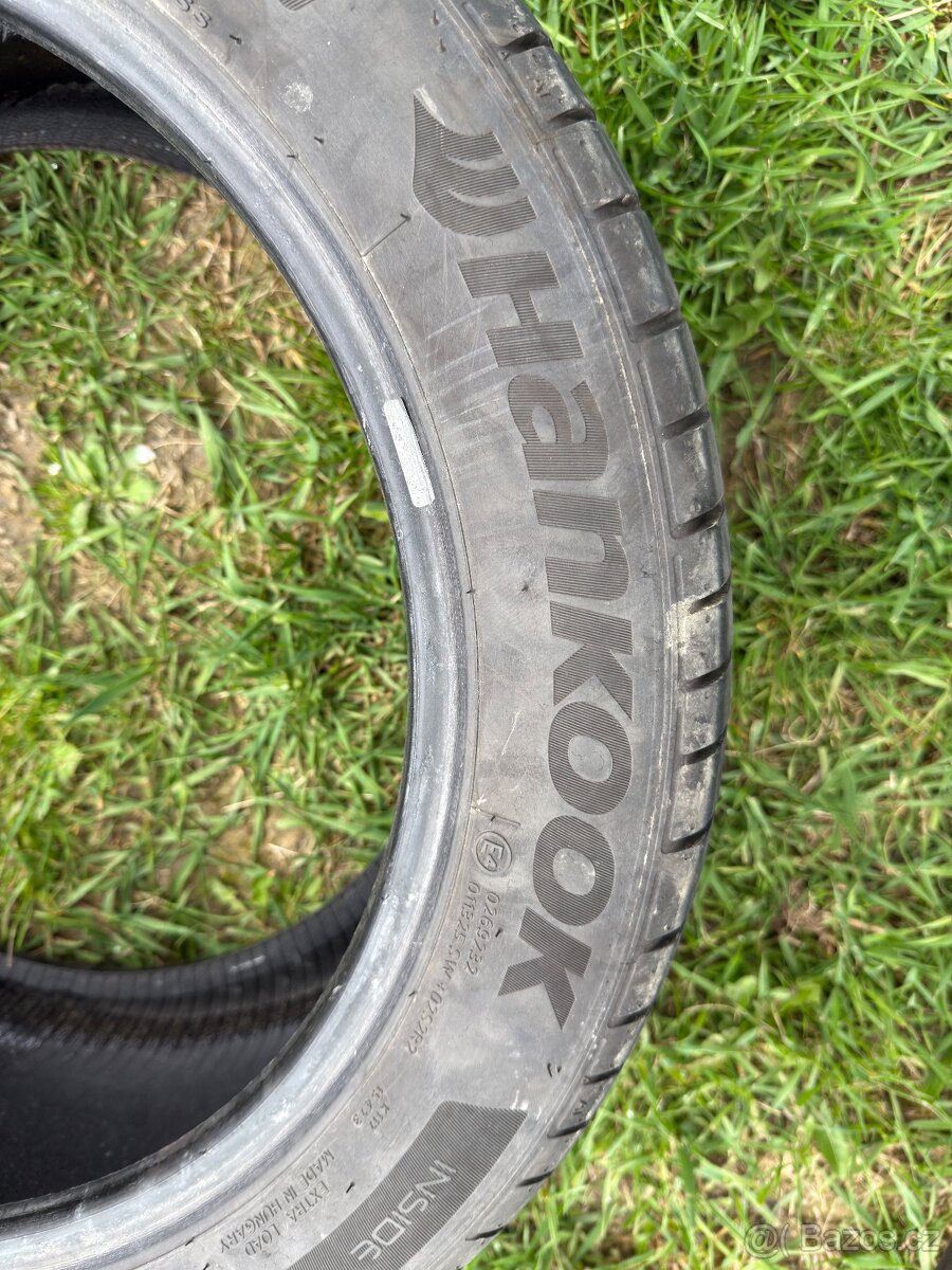 Pneu letní 245/45R18 - 2