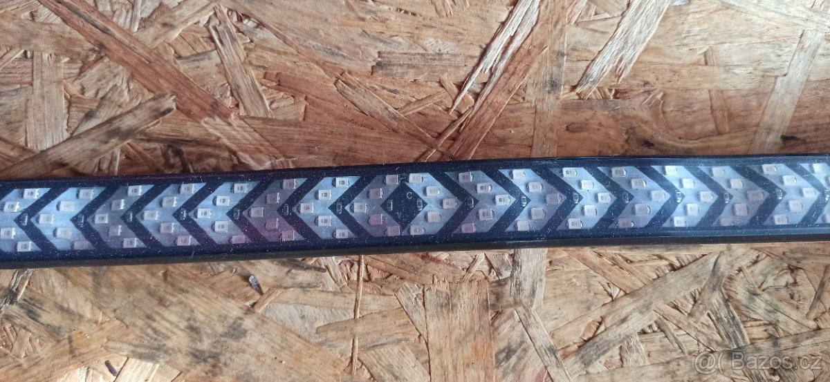 LED pásek do zadní části vozu - 2