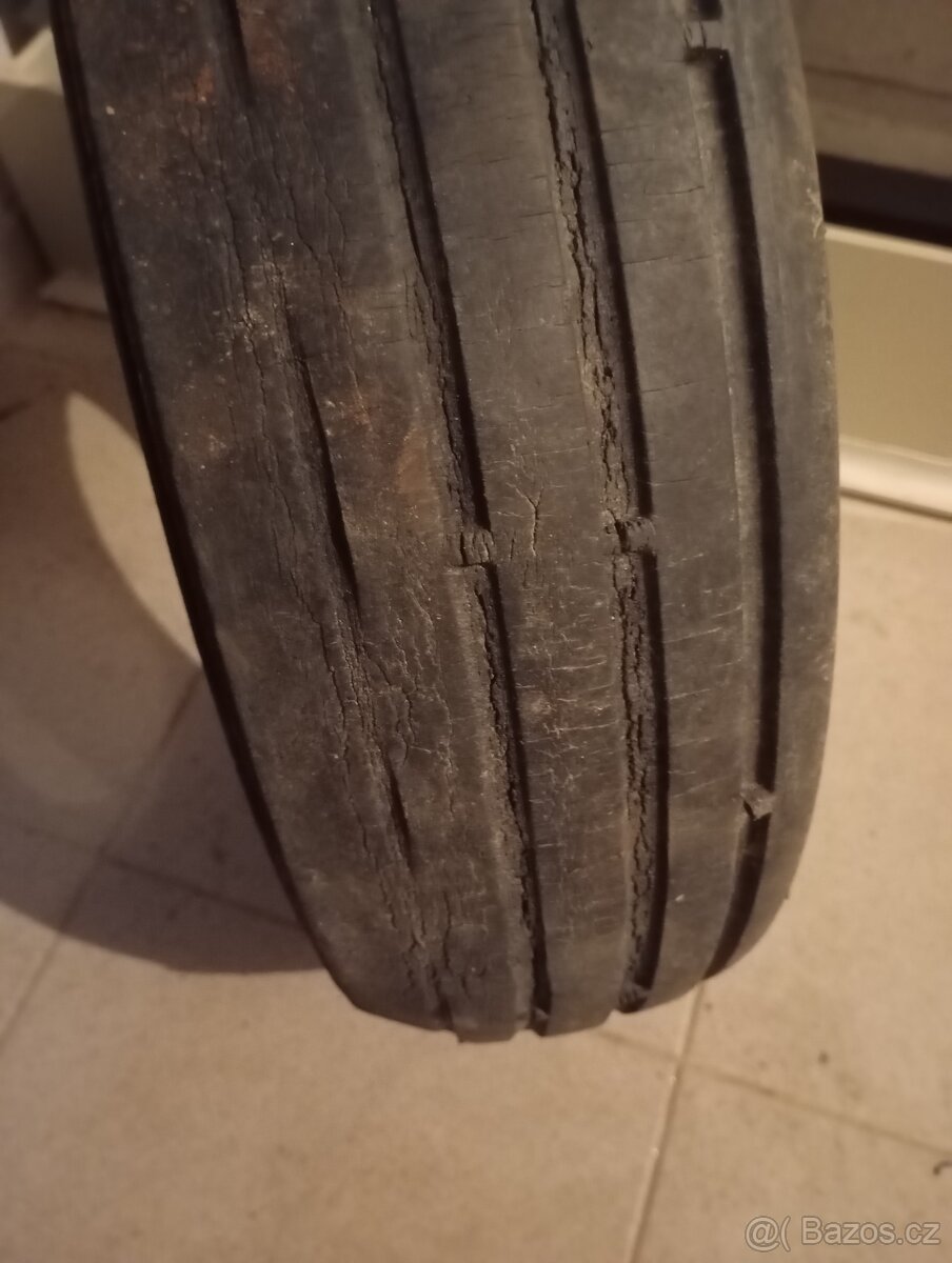 Pneu na tek - 2