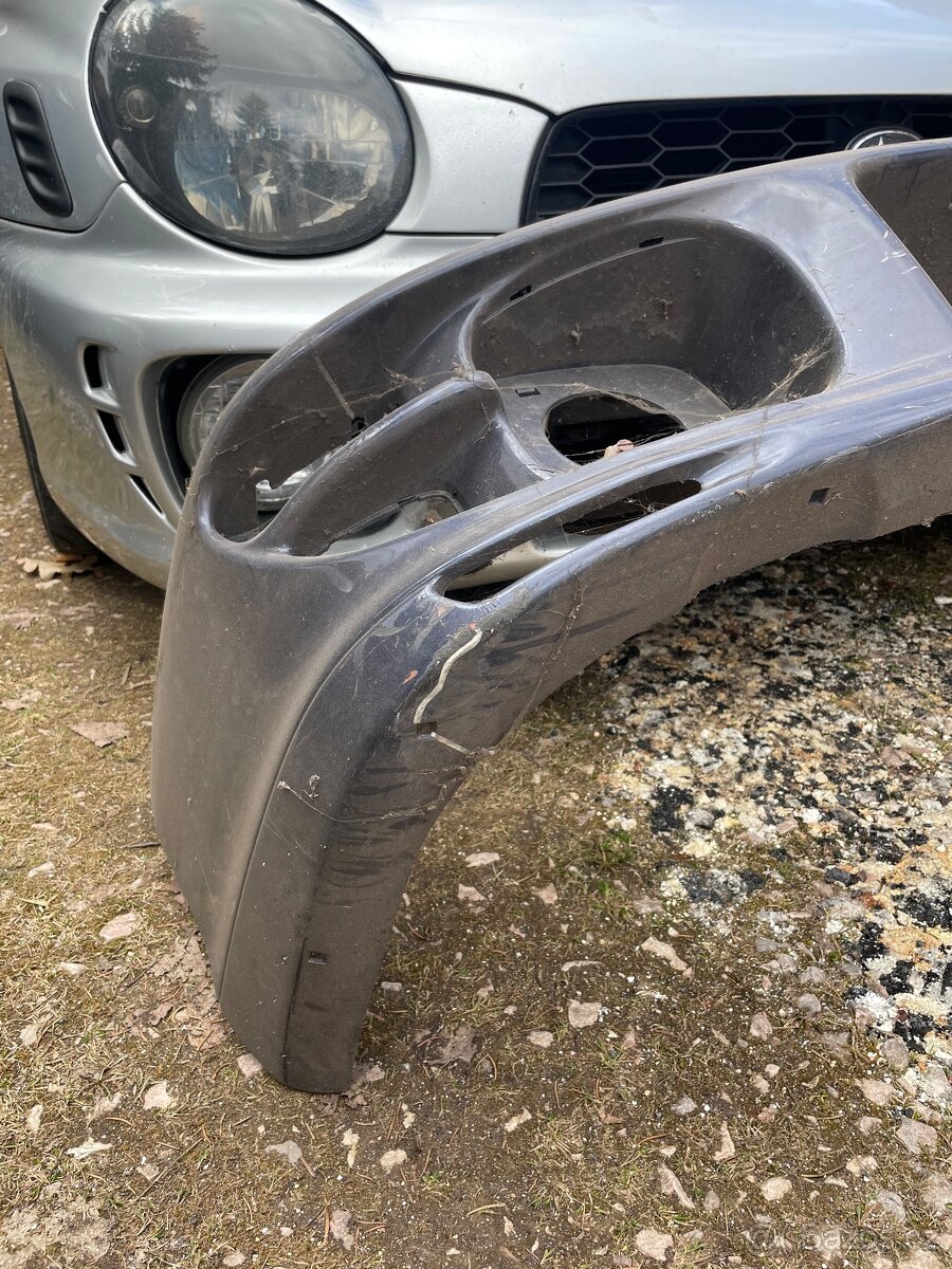 Nárazník Subaru Impreza Gt GC8 - 2