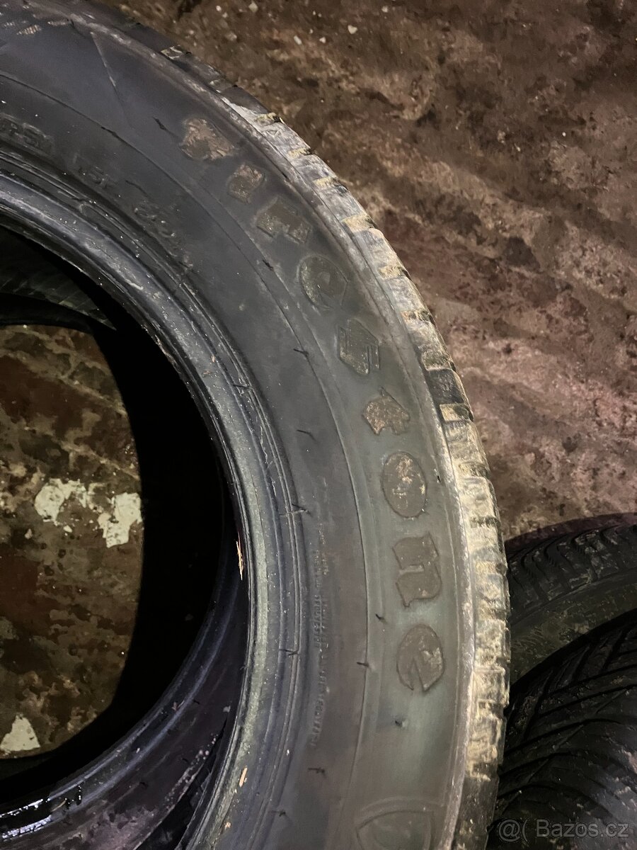 2ks celoroční FIRESTONE MULTISEASON 215/60R16 - 2