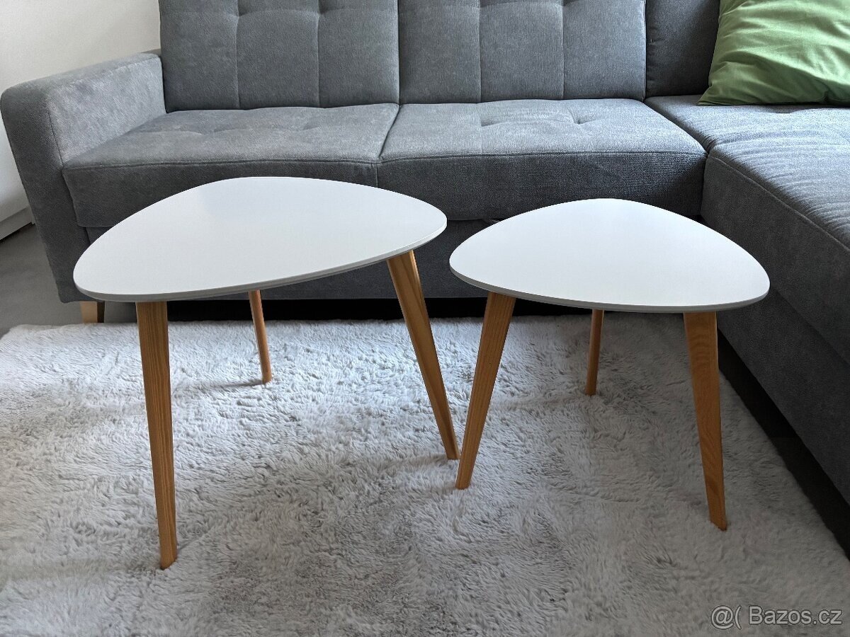 Sada stolků - 2