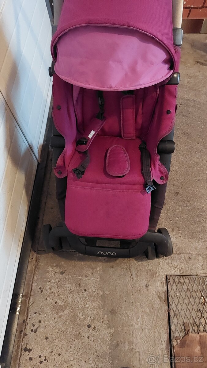 Kočárek nuna - 2
